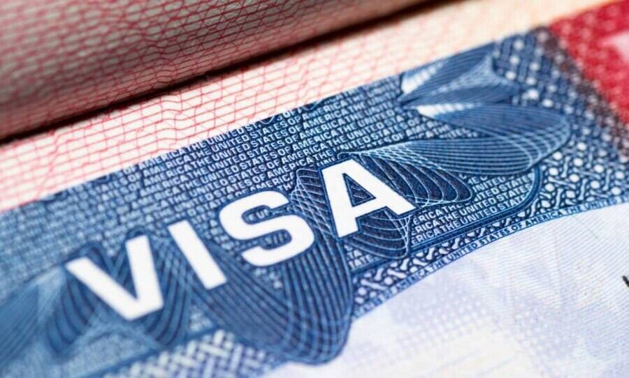 La Casa Blanca impone nuevas restricciones a la visa H-1B en Estados Unidos desde septiembre de 2025. (Archivo)