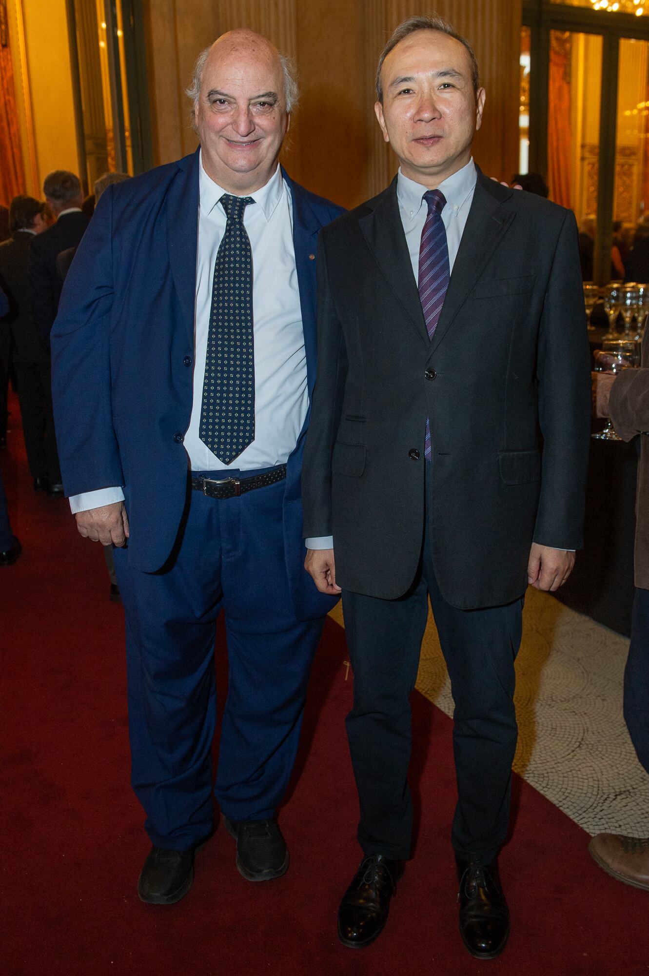 Pablo Garzonio, subsecretario de Relaciones Internacionales y Cooperación Institucional de la Legislatura porteña, y el embajador de China, Wang Wei