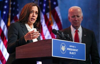 La vicepresidente de Estados Unidos,