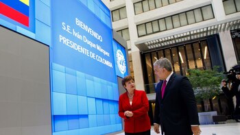 Iván Duque junto a Kristalina