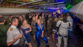 Una fiesta temática dentro del