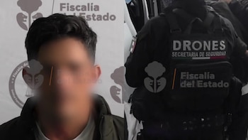 Autoridades de Jalisco detienen a presunto feminicida que abandonó a su víctima en un barranco tras creerla muerta