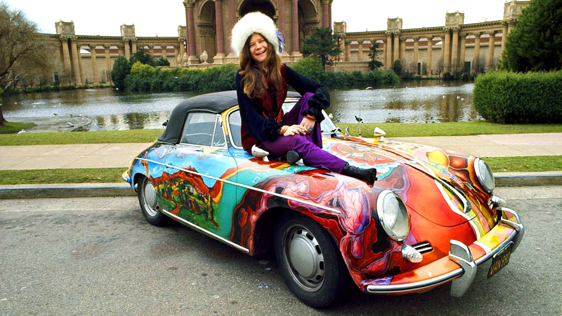 Las colecciones recientes de la moda masiva rescatan el estilo boho a través de vestidos largos, encaje, ante y crochet