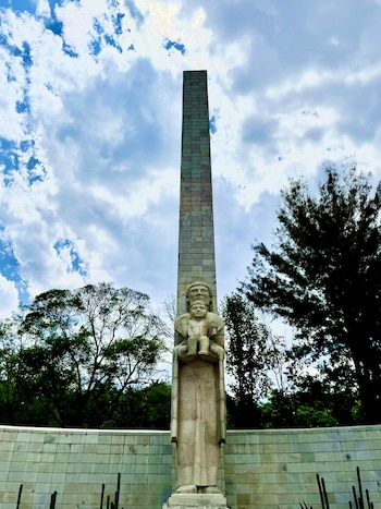 El Monumento a la Madre