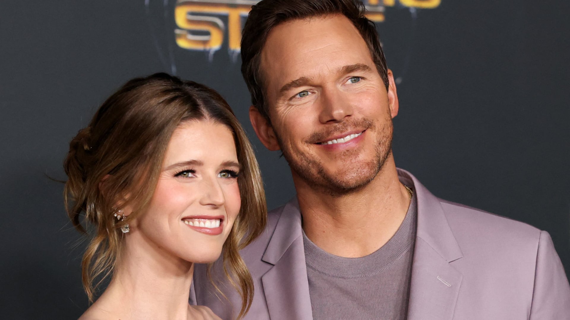La publicación de Katherine Schwarzenegger sobre su esposo Chris Pratt generó debate sobre los roles de género en las tareas familiares (REUTERS/Mario Anzuoni)