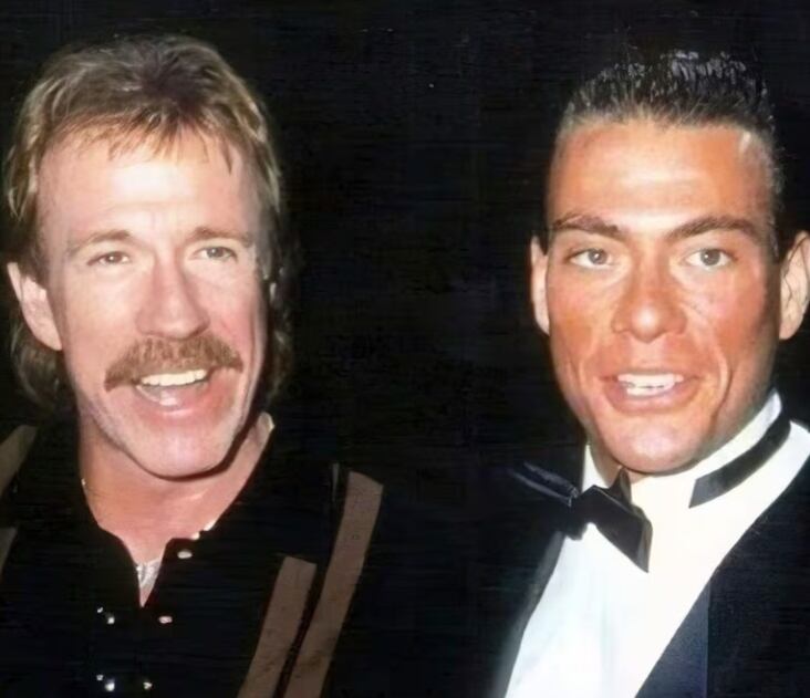 Chuck Norris ofreció empleo y entrenamiento a Jean-Claude Van Damme, consolidando una relación de mentor y discípulo