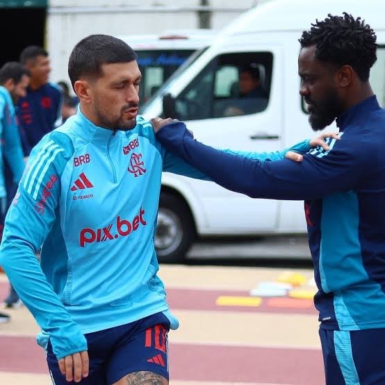 Laniyan Neves, fisioterapeuta del Flamengo, nuevo refuerzo de Uruguay (X)