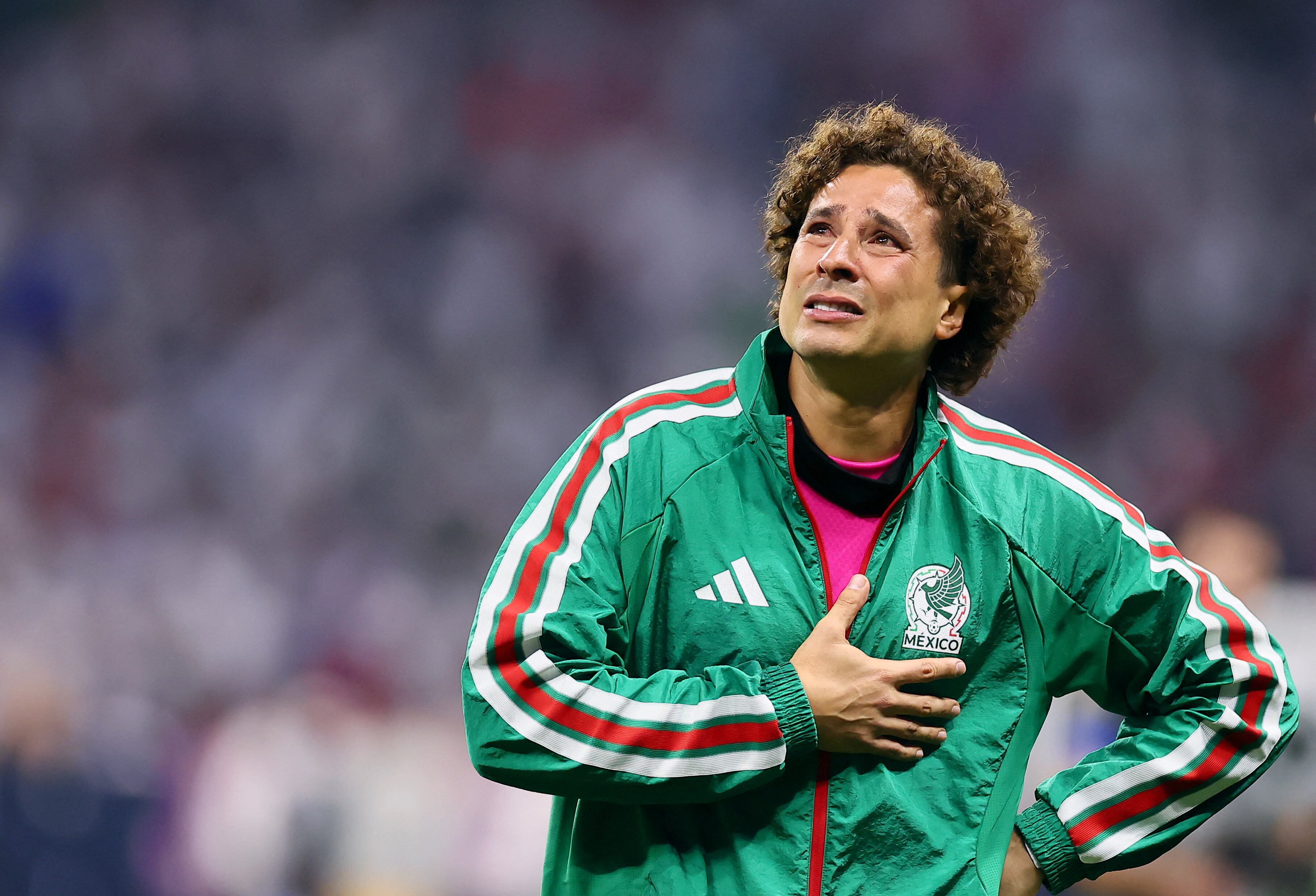 Foto de archivo de Guillermo Ochoa llorando después de que la selección mexicana fue eliminada por Inglaterra en los octavos de final del Mundial. Estadio Azteca, Ciudad de México, México. 5 de julio de 2026.
REUTERS/Eloisa Sánchez
