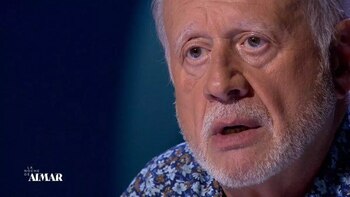 Juan Echanove se emociona en ‘La noche de Aimar’ al recordar su salida de ‘Cuéntame’: “Eso no es un motivo argumental, eso es una putada”