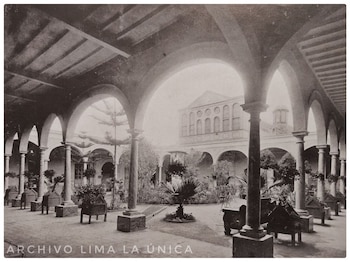 Interior del hospital Santa Ana.