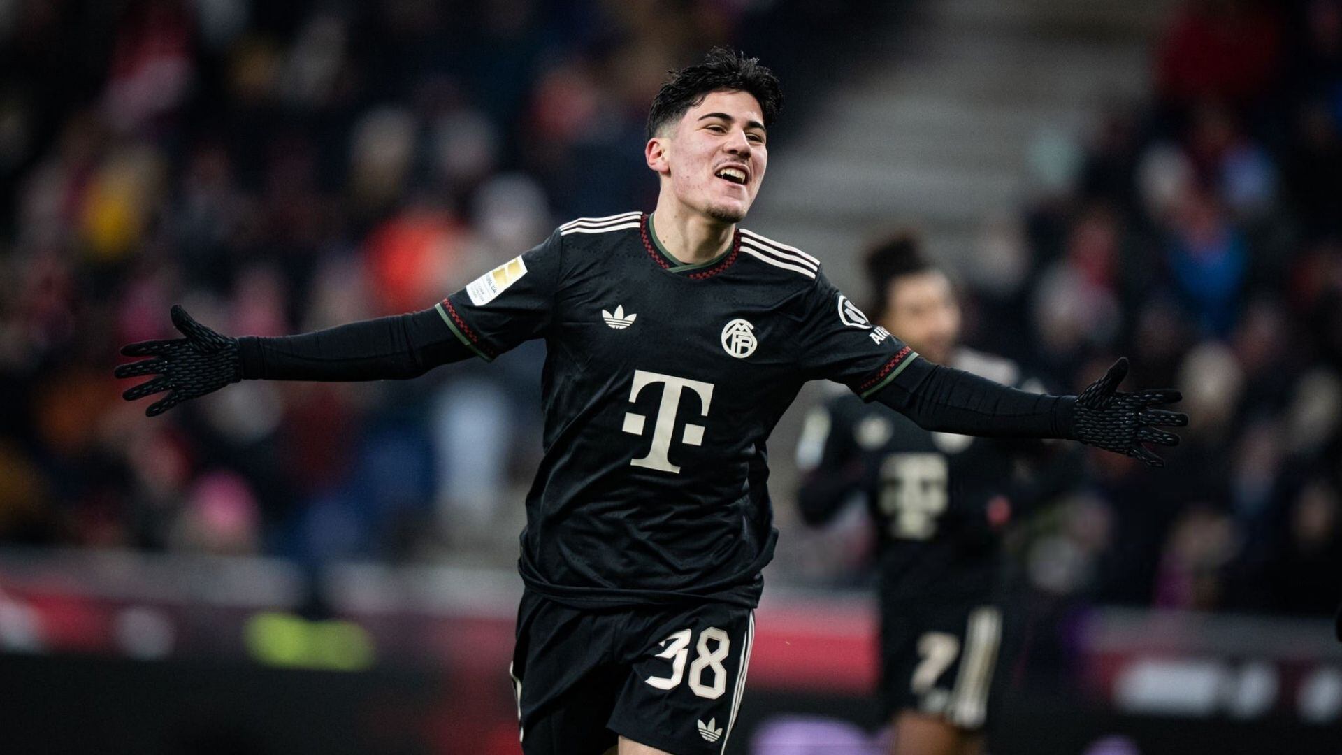 Felipe Chávez anotó su primer gol con el primer equipo del Bayern Múnich: el peruano definió como ‘9′ - Créditos: HQ.