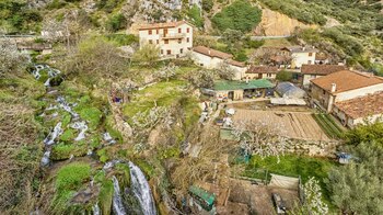 Paseo del Molinar, en Tobera,