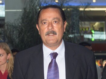 Julián Muñoz muere a los