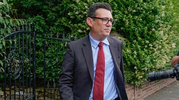 Burnham propone la mayor descentralización del poder en Reino Unido para impulsar el desarrollo territorial