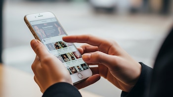 Por qué guardar tus fotos solo en la nube o en el disco duro es un error que podrías lamentar