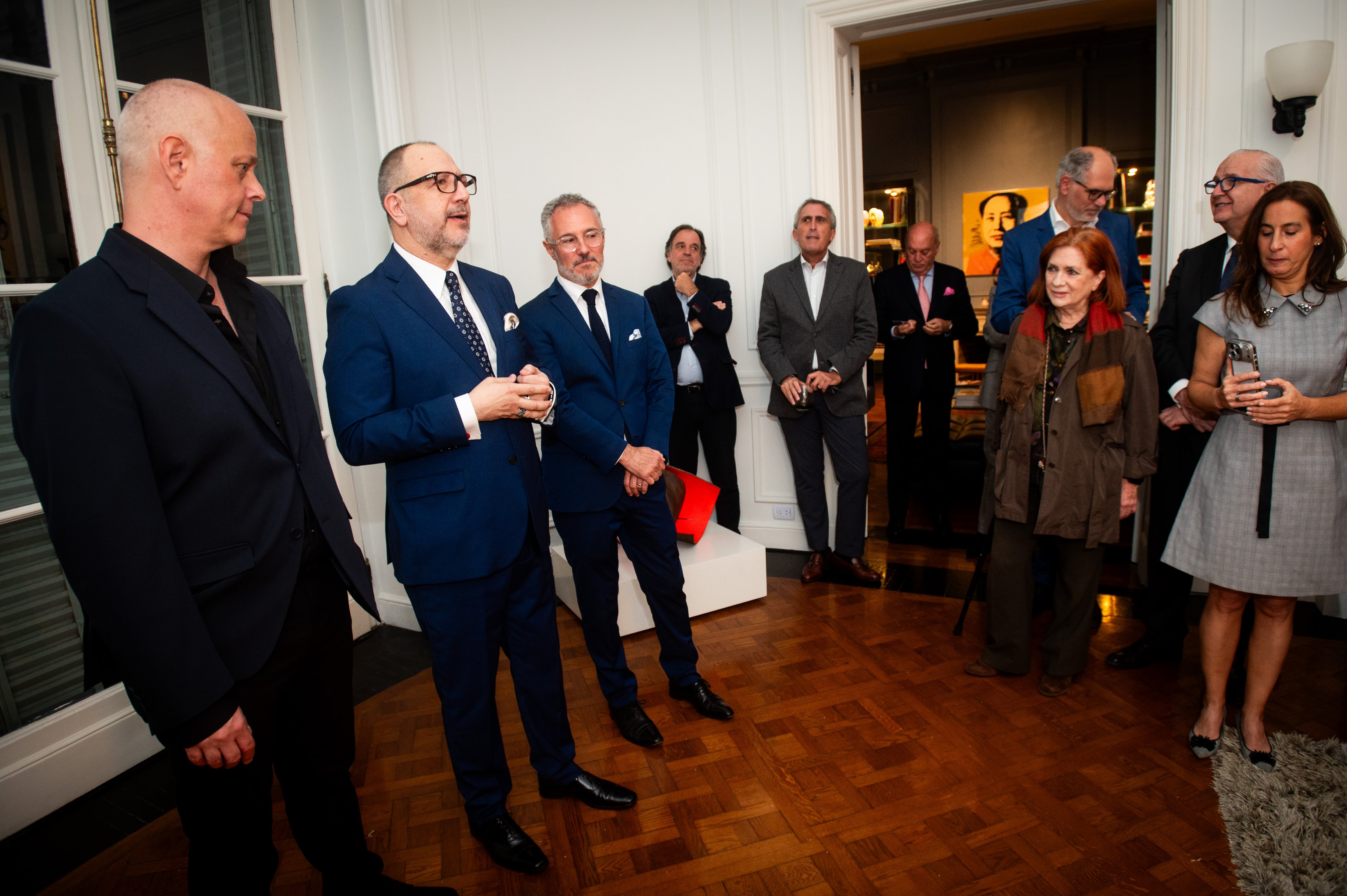 El objetivo es acompañar y potenciar el desarrollo de artistas, galeristas y gestores culturales, al tiempo que se integra la perspectiva del mundo diplomático como un actor clave en la proyección internacional de la cultura