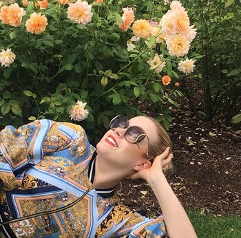 Estudió Psicología y Cine; también