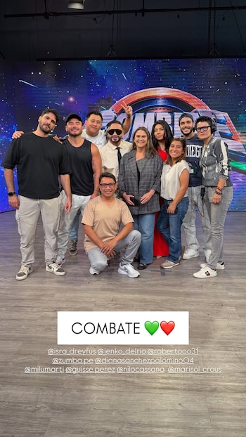 Marisol Crousillat compartió fotografías de excombatientes con parte del equipo de producción del reality.