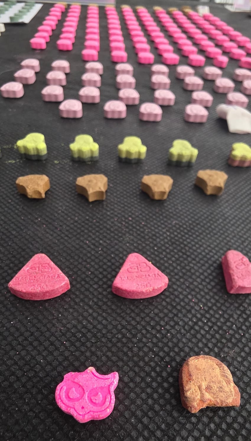 Las pastillas tenían logos de distintas marcas