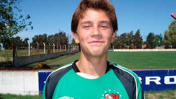 Dibu Martínez fotos ineditas en inferiores de Independiente