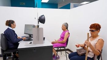 Ciudadanos salvadoreños disponen de 30