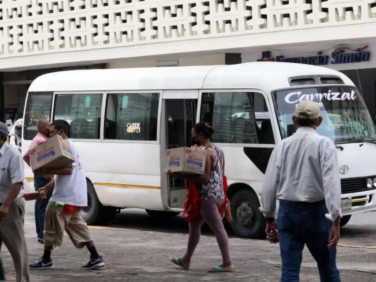 El sector transporte convocará una asamblea extraordinaria para definir medidas si no alcanza acuerdos con las autoridades.