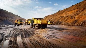SEMARNAT anuncia nuevos lineamientos para la minería: buscan reforzar la prevención y la evaluación de residuos