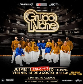 Póster promocional del Grupo Niche con catorce hombres, algunos sentados en sillas blancas, contra un fondo de un teatro. Detalla fechas de concierto