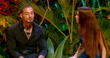 El enfrentamiento entre ambos refleja la tensión y las dudas sobre el futuro de su relación fuera del programa