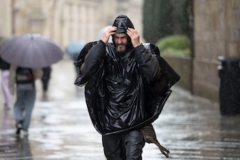 Fuertes vientos y lluvia, hoy