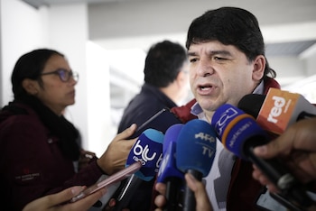 Nelson Alarcón asumió la presidencia de la Central Unitaria de Trabajadores en reemplazo de Fabio Arias con la defensa del salario mínimo vital como prioridad - crédito Sergio Acero/Colprensa