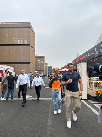 Lando Norris llegando al Gran Premio de México 2026 (Luis Mote Nava/Néstor Hernández Molina)
