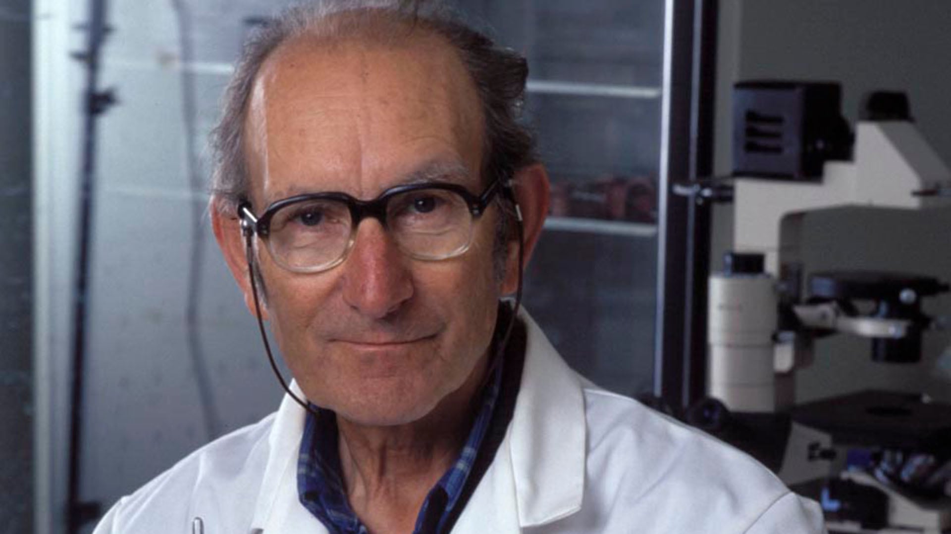 César Milstein obtuvo el Premio Nobel de Medicina en octubre de 1984 por el desarrollo de los anticuerpos monoclonales junto al biólogo alemán Georges Köhler