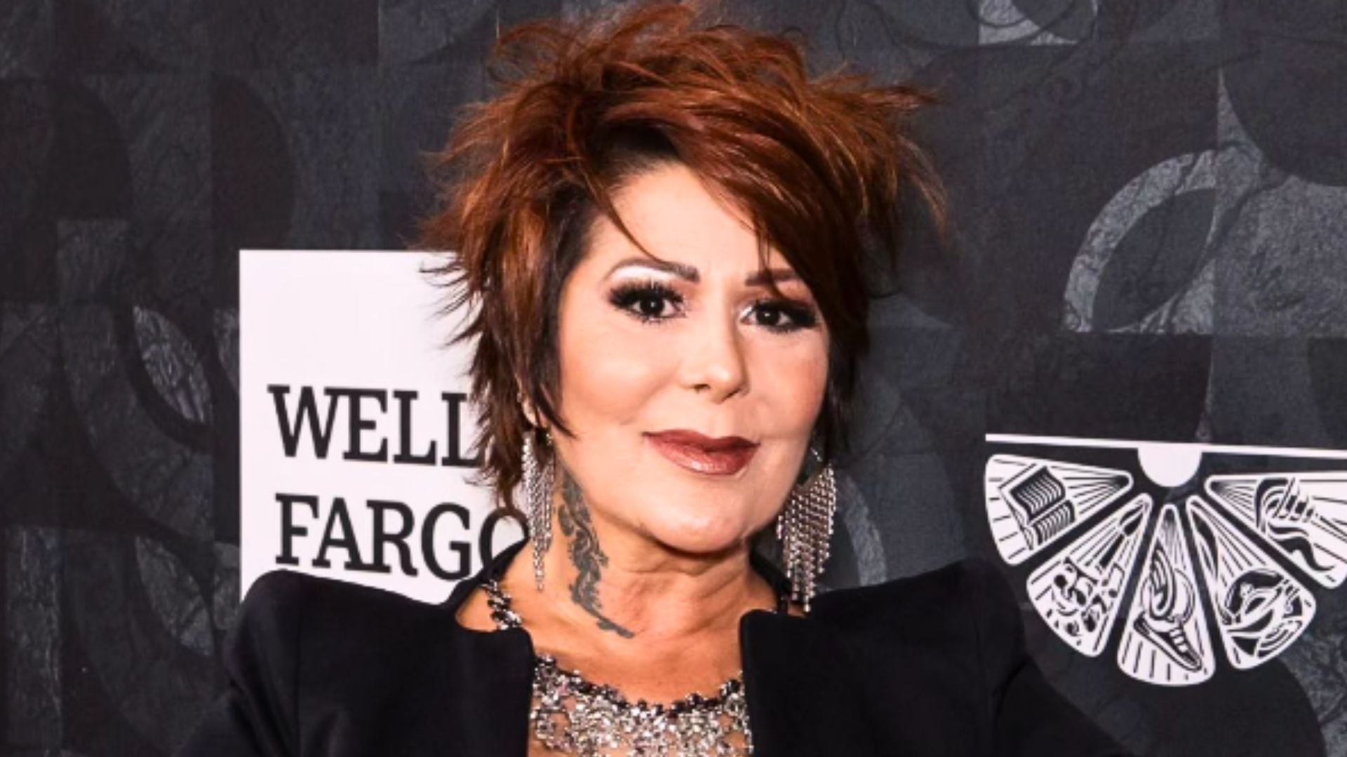Alejandra Guzmán reaparece tras cirugías y anuncia su regreso a los escenarios: “Puedo durar 38 años más en el rock and roll”