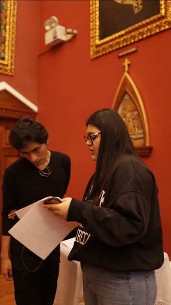 Estudiantes ganan concurso en Asia.