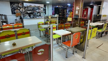 Panaderías, barberías y otro tipo