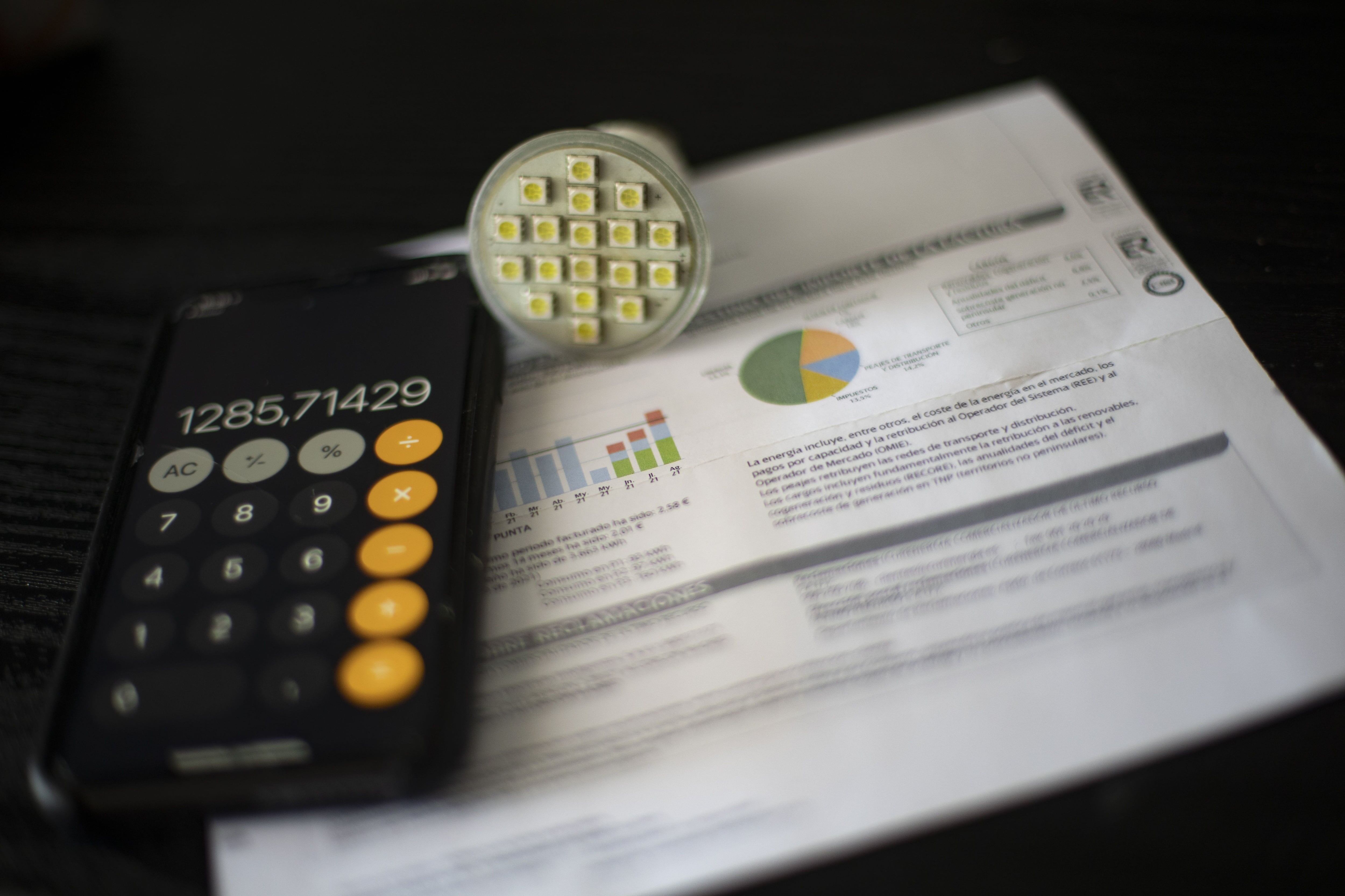 El precio medio, máximo y mínimo de la electricidad (Europa Press)