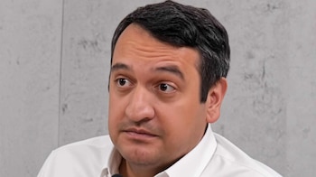 Las y los gobernadores de Morena cierran filas por Andy López Beltrán apelando a la soberanía.
Crédito: X / @Juan_OrtizMX
