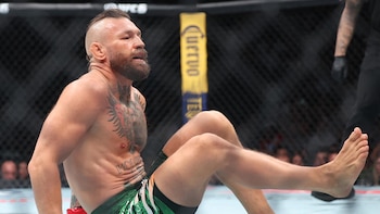 “Destruido” y “en shock”: el fuerte descargo de McGregor tras la inesperada derrota en 69 segundos y la polémica por su lesión en UFC