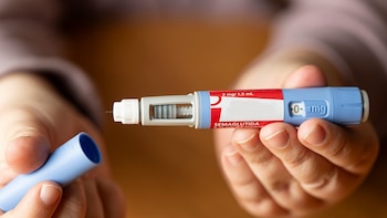 Agonistas del receptor GLP-1 vinculados