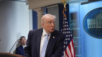 VÍDEO: Trump vuelve a bromear con presentarse a presidente de Venezuela