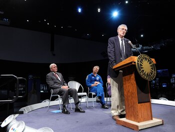 Mather destaca el papel de