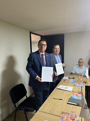 COPARMEX fue uno de los firmantes del convenio con Fonacot en Colima. (Foto: Especial)