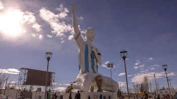 Argentina e Inglaterra vuelven a cruzarse en un partido cargado de historia