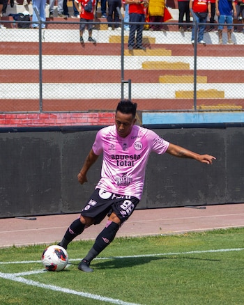 Christian Cueva fue protagonista en la goleada ante Cienciano.