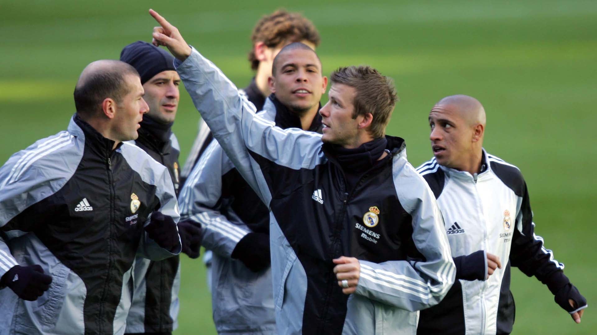 El grupo de los galácticos que deslumbro durante en los 2000 en el Santiago Bernabéu (AFP PHOTO/ JAVIER SORIANO)