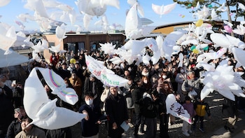 Japón recuerda el terremoto y
