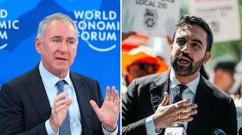 Imagen compuesta de dos hombres: Ken Griffin en traje oscuro gesticulando ante un fondo azul y Zohran Mamdani hablando en traje con anillos en su mano izquierda.