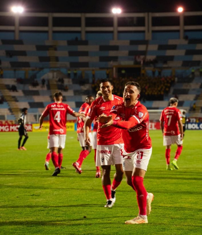 Con siete puntos y el liderato en mano, Cienciano se proyecta con ambición en la Sudamericana, mientras se prepara para un nuevo desafío que pondrá a prueba su regularidad. (Cienciano)