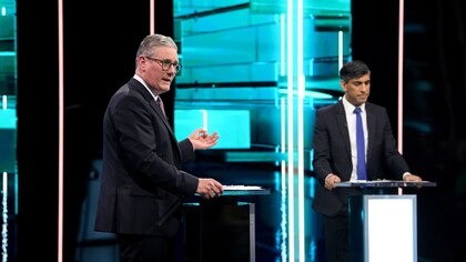 Sunak y Starmer se enfrentaron en un primer debate antes de las elecciones del 4 de julio en el Reino Unido